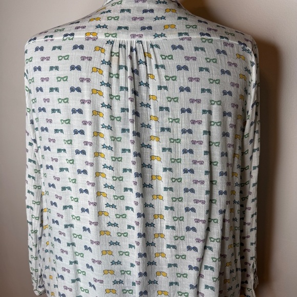 White Glasses Print Button Down Shirt Zac & Rachel - Picture 4 of 5